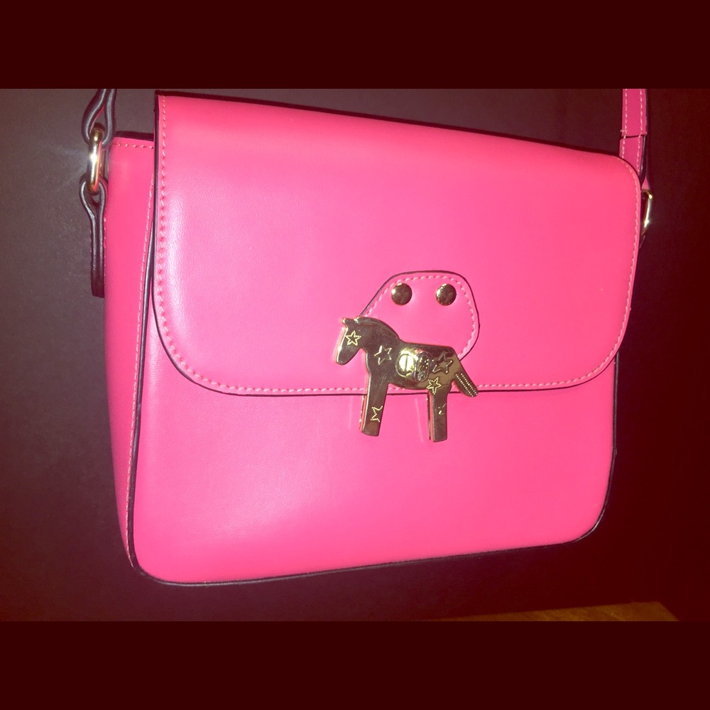 Pink Crossbody w Gold Pony Plaque on Turn Lock